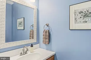 2204 Continental Dr, Harrisburg, PA 17110 - Photo 21