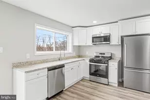 1449 S 13th St, Harrisburg, PA 17104 - Photo 11