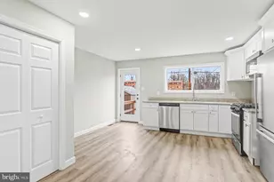 1449 S 13th St, Harrisburg, PA 17104 - Photo 9