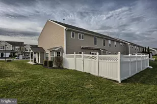 150 Merlin Dr, Hummelstown, PA 17036 - Photo 21