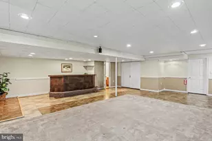 112 Holly Hills Dr, Harrisburg, PA 17110 - Photo 21