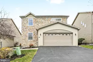 112 Holly Hills Dr, Harrisburg, PA 17110 - Photo 3