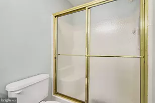 1827 Meadow Ridge Dr, Hummelstown, PA 17036 - Photo 17