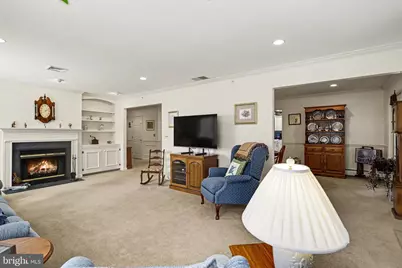 1827 Meadow Ridge Drive, Hummelstown, PA 17036 - Photo 9