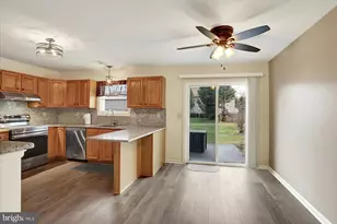 7236 Clearfield St, Harrisburg, PA 17111 - Photo 9