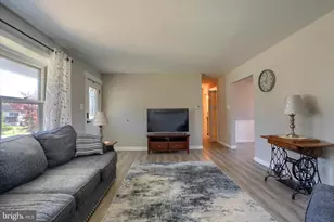 4621 Abbington Dr, Harrisburg, PA 17109 - Photo 7