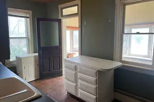 198 Pine St, Millersburg, PA 17061 - Photo 9