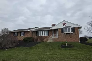 24 Riverview Dr, Middletown, PA 17057 - Photo 1