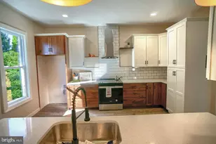 215 E Market St, Gratz, PA 17030 - Photo 15