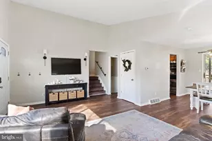 2173 Carol Dr, Harrisburg, PA 17110 - Photo 5