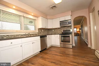 9 Oakmont Road, Harrisburg, PA 17109 - Photo 15