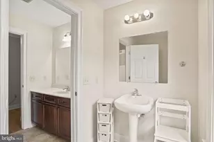 102 High Pointe Dr, Hummelstown, PA 17036 - Photo 17