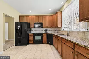 1928 Limestone Dr, Hummelstown, PA 17036 - Photo 9