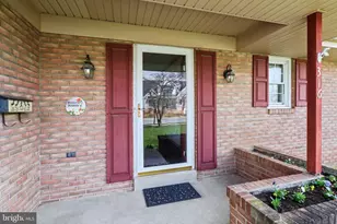 316 Cedar Ave, Hershey, PA 17033 - Photo 3