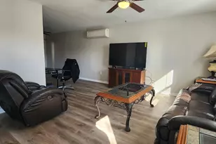 2093 Market St Ext, Middletown, PA 17057 - Photo 3