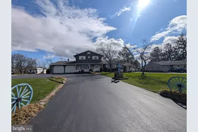 7845 Chambers Hill Road, Harrisburg, PA 17111 - Photo 3