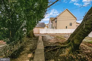 338 Hamilton St, Harrisburg, PA 17102 - Photo 15