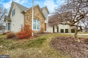 216 Fox Grove Pl, Hummelstown, PA 17036 - Photo 5