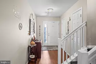 210 Osprey Ln, Hummelstown, PA 17036 - Photo 5