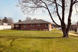 4912 Sunset Dr, Harrisburg, PA 17112 - Photo 5