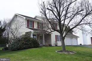 4109 Lisa Dr, Harrisburg, PA 17112 - Photo 3