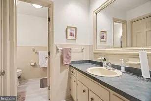 10 Dogwood Dr, Hershey, PA 17033 - Photo 23