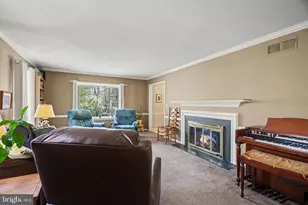 10 Dogwood Dr, Hershey, PA 17033 - Photo 3