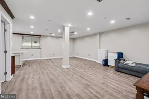 101 S 17th St, Harrisburg, PA 17104 - Photo 15