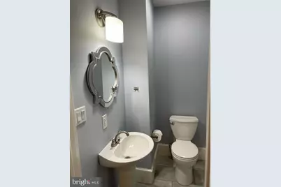 909 N 2nd Street, Harrisburg, PA 17102 - Photo 3