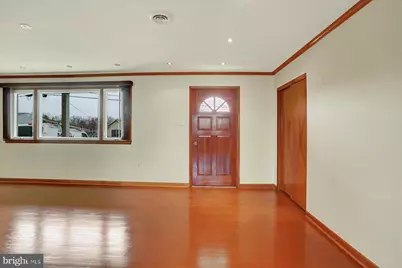 5824 Mayfair Drive, Harrisburg, PA 17112 - Photo 7