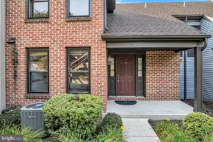1127 Wicklow Ct, Hummelstown, PA 17036 - Photo 5