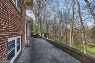 359 E Granada Ave, Hershey, PA 17033 - Photo 39