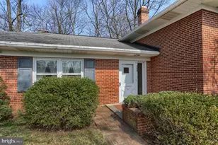 359 E Granada Ave, Hershey, PA 17033 - Photo 5