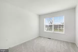 7884 Oakbrook Dr, Harrisburg, PA 17112 - Photo 15