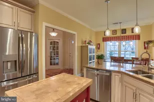 2421 Zell Ct, Hummelstown, PA 17036 - Photo 13