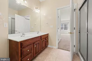 6401 Whisper Wood Ln, Harrisburg, PA 17112 - Photo 21