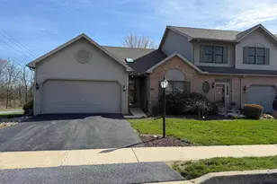 6401 Whisper Wood Ln, Harrisburg, PA 17112 - Photo 5