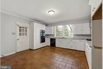 2301 Edgewood Road, Harrisburg, PA 17104 - Photo 13