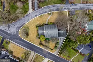 2301 Edgewood Rd, Harrisburg, PA 17104 - Photo 3