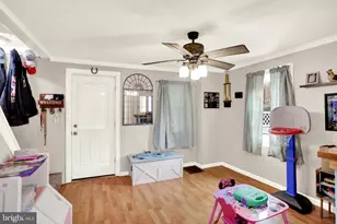 468 Elizabeth St, Highspire, PA 17034 - Photo 5