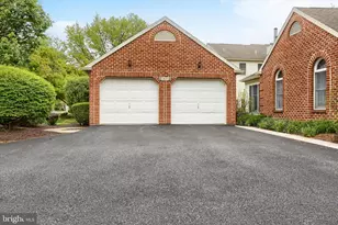 2029 Raleigh Rd, Hummelstown, PA 17036 - Photo 3