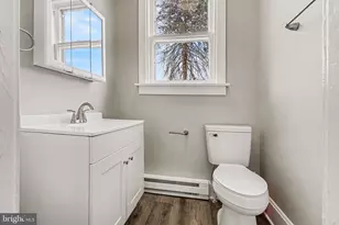 1122 N 15th St, Harrisburg, PA 17103 - Photo 9