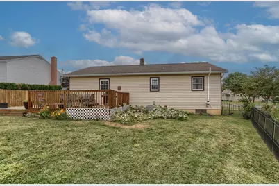 1637 E Caracas Avenue, Hershey, PA 17033 - Photo 9