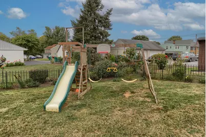 1637 E Caracas Avenue, Hershey, PA 17033 - Photo 11