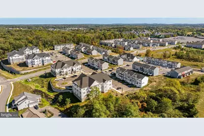 2802 Pinewood Ln, Harrisburg, PA 17110 - Photo 3