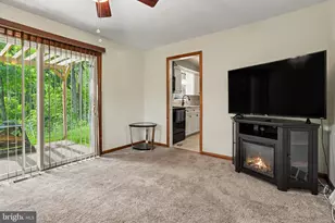 1252 Barley Corn Square, Harrisburg, PA 17112 - Photo 7
