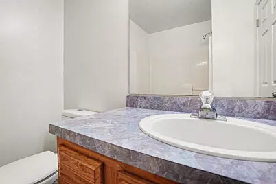 5801 Hidden Lake Drive #E, Harrisburg, PA 17111 - Photo 11