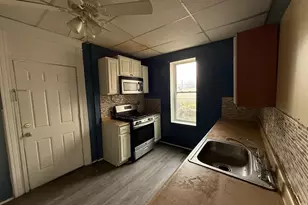 2220 N 5th St, Harrisburg, PA 17110 - Photo 9