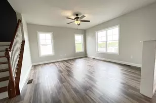 106 Tree Top Ln, Middletown, PA 17057 - Photo 3