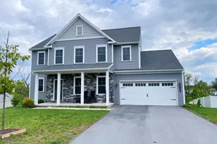 106 Tree Top Ln, Middletown, PA 17057 - Photo 1
